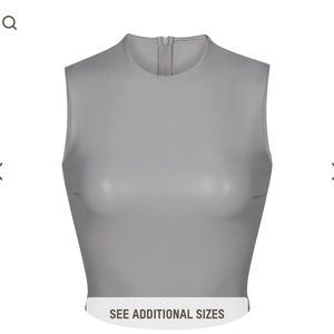 FAUX LEATHER CREW NECK CROPPED TOP